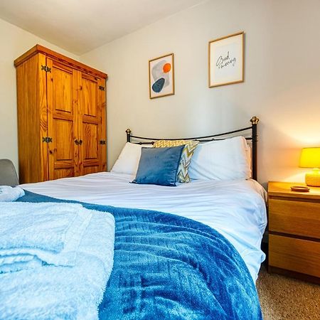 Cosy 3 Bed Apartment In Southam, Sleeps 6 Southam  Exterior foto