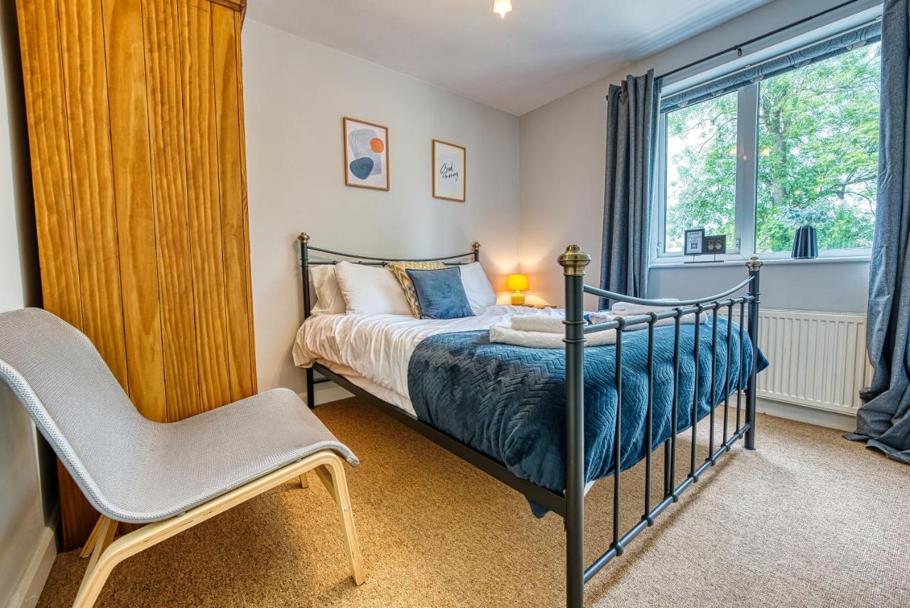 Cosy 3 Bed Apartment In Southam, Sleeps 6 Southam  Exterior foto